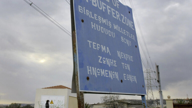 Η κυπριακή κυβέρνηση καταγγέλλει παραβίαση της νεκρής ζώνης στην Πύλα - Επεισόδιο κυανόκρανων με τις κατοχικές δυνάμεις