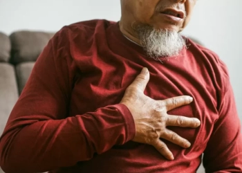 Η μοναξιά συνδέεται με αυξημένο κίνδυνο καρδιοπάθειας