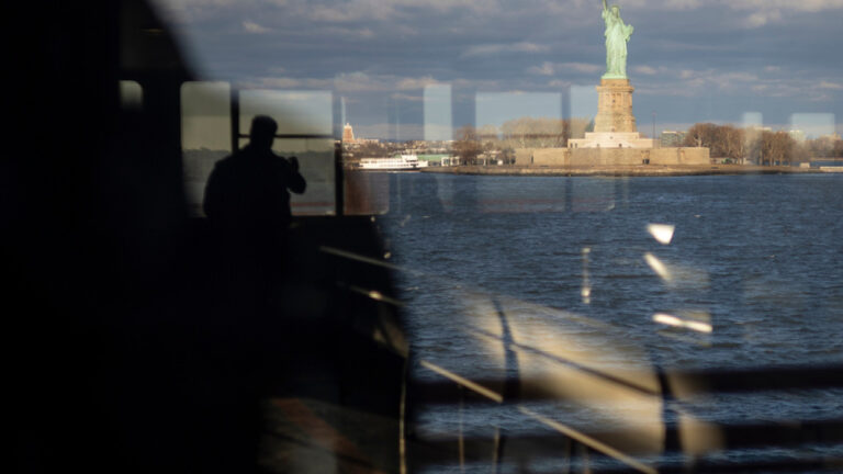 Η ομογένεια της Νέας Υόρκης τίμησε τους δεσμούς Ελλάδας–ΗΠΑ, ενόψει της ελληνικής παρέλασης