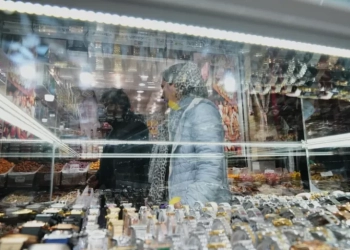 Η ζωή στην Τεχεράνη κυλάει ομαλά, την ώρα που ο Τραμπ απειλεί με αφανισμό - Δείτε φωτό