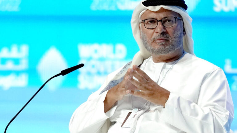 ΗΑΕ: Οποιαδήποτε συμφωνία ΗΠΑ-Ιράν πρέπει να εγγυάται τον διάπλου του Ορμούζ 