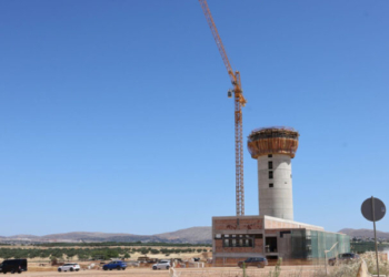 Ηράκλειο: Καταστροφές σε παρκαρισμένα αυτοκίνητα, πλησίον του αεροδρομίου