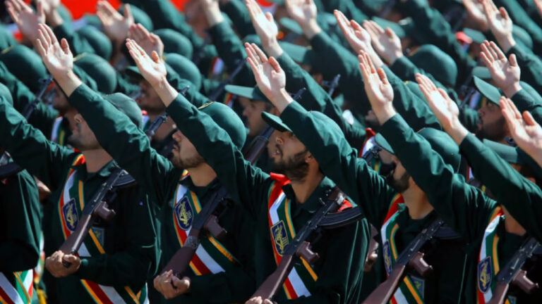 Ιράν: Επίθεση σε υποδομές μας σημαίνει ολοκληρωτική καταστροφή των τοπικών σας περιουσιακών στοιχείων