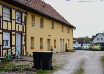 Ιστορία «τρόμου» στη Γαλλία: 9χρονο ήταν φυλακισμένο σε βαν εδώ και 2 χρόνια από τον πατέρα του