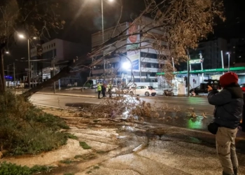 Κακοκαρία Erminio: Περισσότερες από 1000 κλήσεις δέχτηκε το Κέντρο Επιχειρήσεων της Πυροσβεστικής