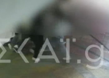 Καβγάς νεαρών κοριτσιών στην Αγία Βαρβάρα: Συνελήφθη η 19χρονη – Σε βίντεο το επεισόδιο