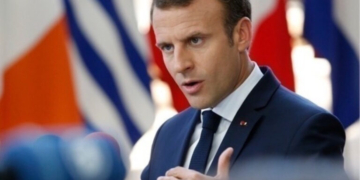 Μακρόν: Η παραμονή των Ισραηλινών Δυνάμεων στον Λίβανο θέτει υπό αμφισβήτηση την εκεχειρία