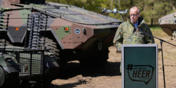 Με παραλλαγής ο Μερτς: Ο γερμανικός στρατός να είναι έτοιμος για «πόλεμο απόψε» - Δείτε βίντεο