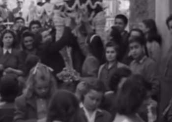 Μεγάλη εβδομάδα στην Αθήνα του 1947: Ο στολισμός του επιταφίου στον Ναό των Αγίων Θεοδώρων