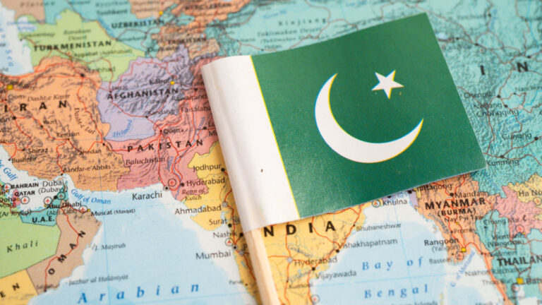 Μέση Ανατολή: Πώς το Πακιστάν έγινε μεσολαβητής-κλειδί για την κατάπαυση πυρός