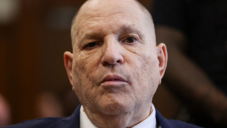 Νέα δίκη του Χάρβεϊ Γουάινσταϊν στη Νέα Υόρκη για κατηγορία βιασμού