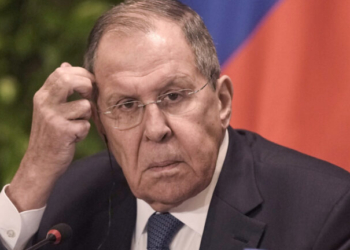 Ο Λαβρόφ προτείνει εκ νέου να «αποθηκεύσει» η Ρωσία το εμπλουτισμένο ουράνιο του Ιράν