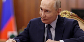 Ο Πούτιν απαντά σε μήνυμα του Μοτζτάμπα Χαμενεΐ, μέσω Αραγτσί