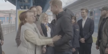 Ο πρίγκιπας Χάρι καλεί τον Πούτιν από τον Κίεβο «να σταματήσει αυτόν τον πόλεμο»