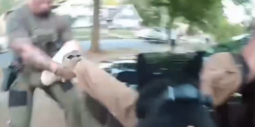 «Οδόντα αντί οδόντος»: Δάγκωσε αστυνομικό σκύλο κατά τη σύλληψή του - Δείτε βίντεο