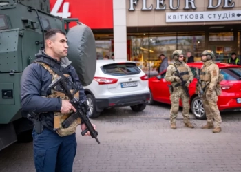 Ουκρανία: 8 άνθρωποι παραμένουν στο νοσοκομείο, μετά από επίθεση με πυροβολισμούς στο Κίεβο