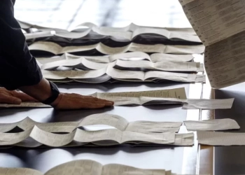 Ουγγαρία: Το κόμμα Tisza φαίνεται να κερδίζει πλειοψηφία δύο τρίτων στο κοινοβούλιο