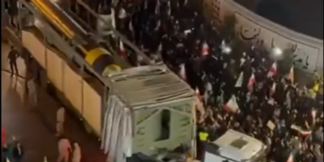 «Παρέλαση πυραύλων» στην καρδιά της Τεχεράνης - «Θάνατος στον Μεγάλο Σατανά» - Δείτε βίντεο