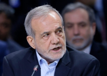 Πεζεσκιάν: Οι ΗΠΑ και το Ισραήλ ευθύνονται για την «ανασφάλεια» στο Στενό του Ορμούζ