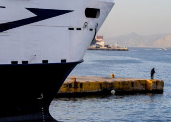 ΠΝΟ: Εικοσιτετράωρη απεργία σε όλες τις κατηγορίες πλοίων την Πρωτομαγιά