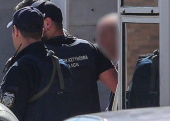 Ποινική δίωξη για σειρά κακουργημάτων στον 89χρονο – Οι κατηγορίες που αντιμετωπίζει