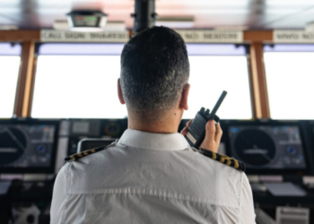 Πώς είναι σήμερα η ζωή ενός καπετάνιου πετρελαιοφόρου στη Μέση Ανατολή