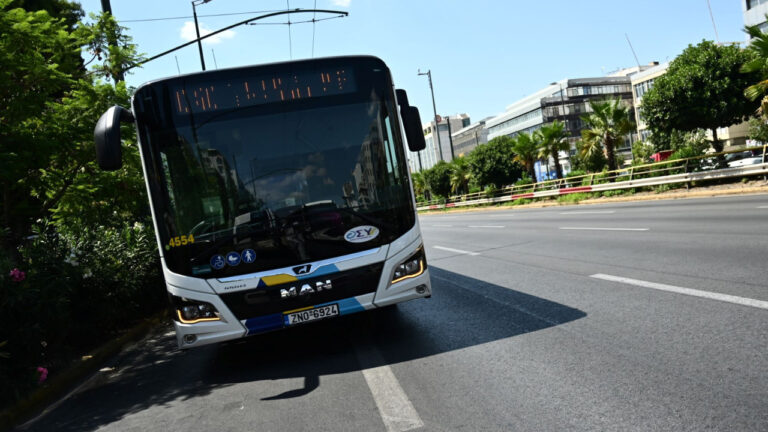 Πώς θα κινηθούν μετρό, τραμ, λεωφορεία και τρόλεϊ έως την Τρίτη του Πάσχα