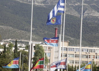 Reuters: Εκτεταμένη κυβερνοεπίθεση - «Ρώσοι χάκερ» παραβίασαν λογαριασμούς email ανάμεσά τους και του ΓΕΕΘΑ