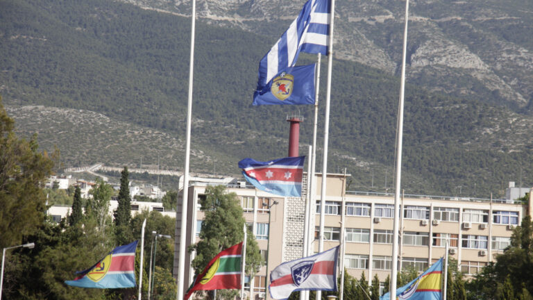 Reuters: Εκτεταμένη κυβερνοεπίθεση - «Ρώσοι χάκερ» παραβίασαν λογαριασμούς email ανάμεσά τους και του ΓΕΕΘΑ