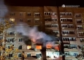 Ρωσική επίθεση προκάλεσε πυρκαγιά σε πολυκατοικία στο Ντνίπρο, επτά τραυματίες - Δείτε βίντεο