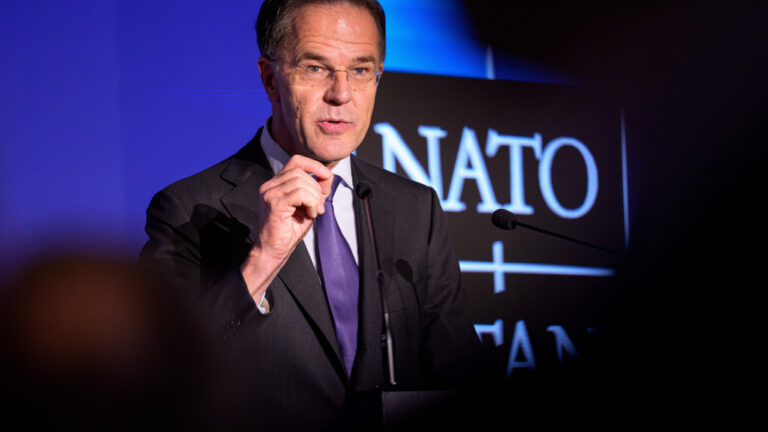 Ρούτε: Ο Τραμπ θέλει δεσμεύσεις για το Ορμούζ μέσα στις επόμενες μέρες