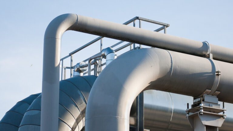 Σαουδική Αραβία: Αποκαταστάθηκε η λειτουργία του αγωγού μετά τις επιθέσεις