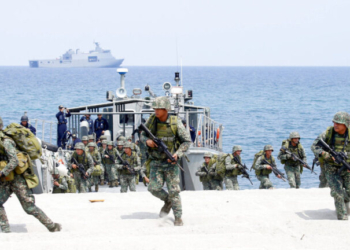 Σενάρια χερσαίας εισβολής των ΗΠΑ στο Ιράν - Πώς θα αμυνθεί η Τεχεράνη