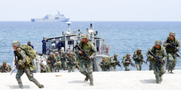 Σενάρια χερσαίας εισβολής των ΗΠΑ στο Ιράν - Πώς θα αμυνθεί η Τεχεράνη