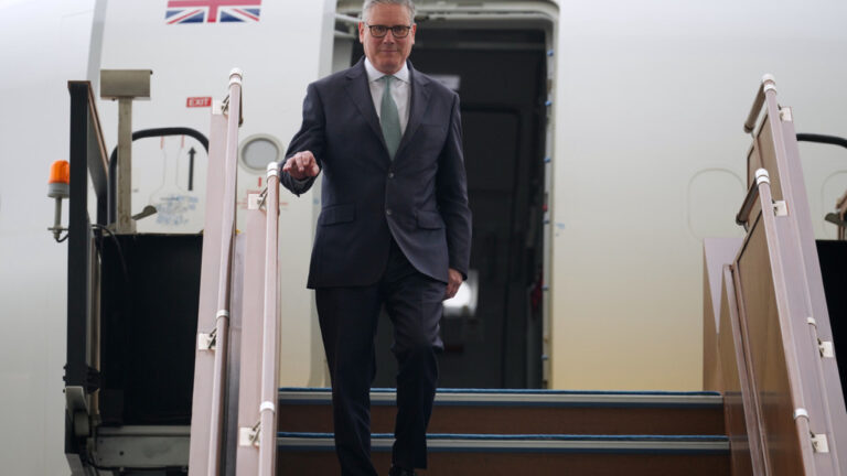 Στάρμερ: Δεν υποστηρίζουμε το μπλόκο στο Ορμούζ – Δεν θα συρθούμε σε πόλεμο