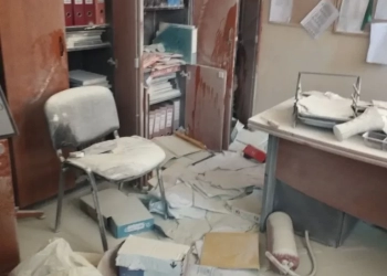 Στο αυτόφωρο μητέρα ατόμου που φέρεται να συμμετείχε στον βανδαλισμό του σχολείου στη Γλυφάδα