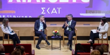 «Στο χιλιοστό»: «Υπερβολική η λιτότητα στα δύο πρώτα μνημόνια της Ελλάδας», δήλωσε ο Ντάισελμπλουμ