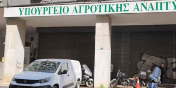 Συνεχίζεται η άντληση υδάτων στην Αχαρνών - Αποκαθίσταται η ηλεκτροδότηση