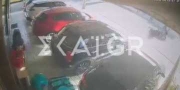 Συννελήφθη ο οδηγός της μηχανής που παρέσυρε τη 16χρονη στη Λιοσίων