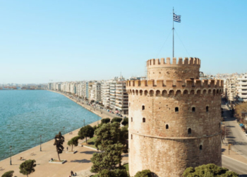 Θεσσαλονίκη: Εντοπίστηκε σορός άντρα σε εγκαταλελειμμένο σπίτι στην Άνω Πόλη