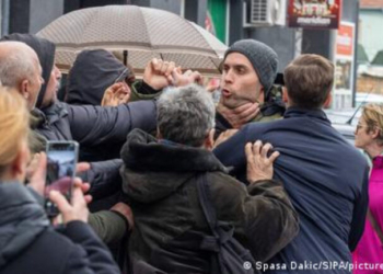 Τοπικές εκλογές στη Σερβία: Ρωγμές στην κυριαρχία Βούτσιτς