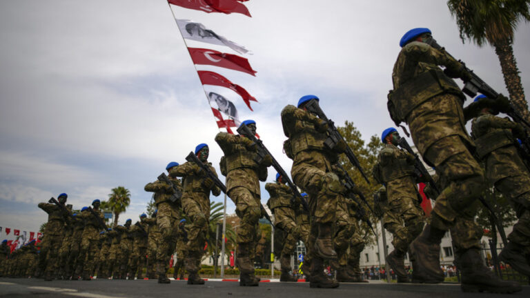 Τουρκία: «Έχουμε στρατιωτικές βάσεις και συνεργασίες από Αλβανία μέχρι και Λιβύη, Σομαλία και Κατάρ»