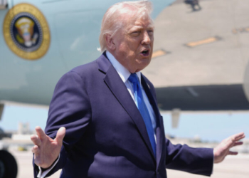 Τραμπ: Ο πόλεμος στο Ιράν θα τελειώσει πολύ σύντομα - Μπορούμε και από το τηλέφωνο