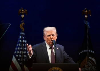 Τραμπ: Παράταση της εκεχειρίας μέχρι το Ιράν να καταθέσει την πρότασή του - Παραμένει ο ναυτικός αποκλεισμός