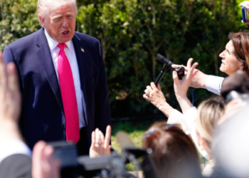 Τραμπ: Πιθανή συνάντηση με το Ιράν το Σαββατοκύριακο - Η Τεχεράνη δεσμεύτηκε να μην αποκτήσει πυρηνικά όπλα