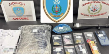 Τρεις συλλήψεις για ναρκωτικά στον Πειραιά