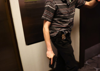 Τρόμος στο δείπνο ανταποκριτών: Η στιγμή που ο ένοπλος ανοίγει πυρ στο Hilton της Ουάσινγκτον