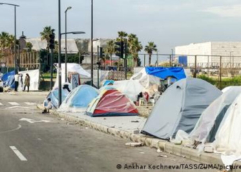 Βομβαρδισμοί και τρόμος στην καρδιά της Βηρυτού