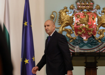 Βουλγαρία: Ο φιλορώσος Ράντεφ φαβορί να κερδίσει στις βουλευτικές εκλογές της Κυριακής