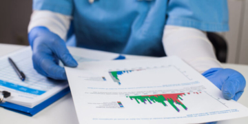 Βρετανία: Ιατρικά δεδομένα 500.000 ανθρώπων βγήκαν προς πώληση μέσω κινεζικού ιστοτόπου